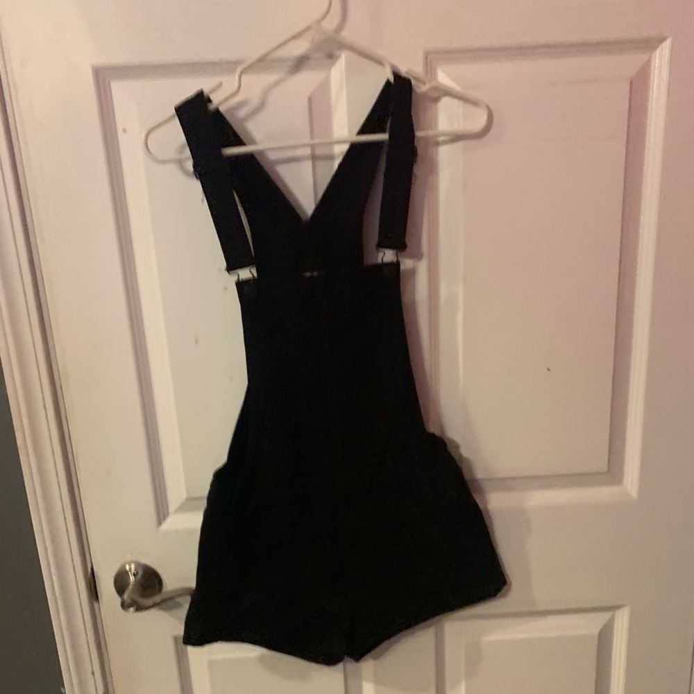Pacsun black overall shorts